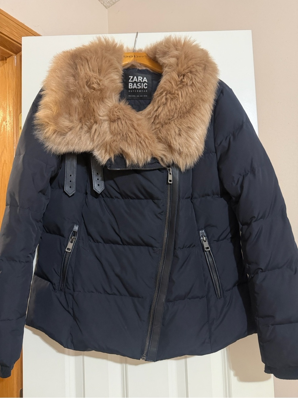 Zara Navy Puffer Jacket with Tan Faux Fur Collar